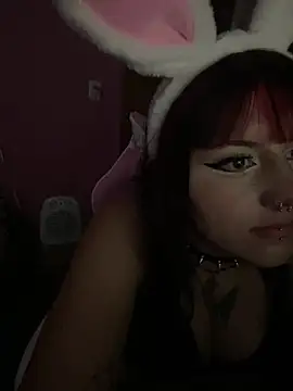 Snapshot of belletotosa chatting on June 6, 2:50 am belletotosa online show from June 6, 2:50 am