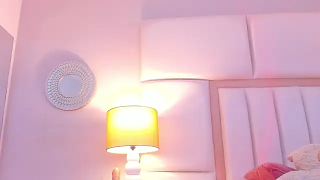 EllaBennet online show from March 13, 6:58 am