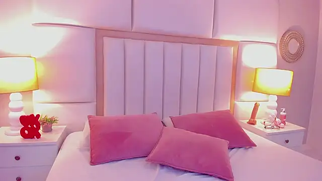 EllaBennet online show from February 26, 4:52 am