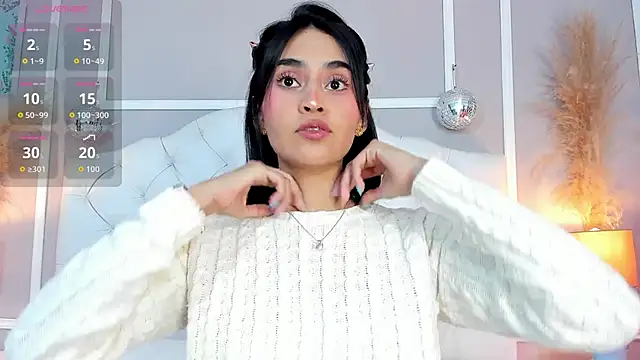 serena jeyms online show from October 6, 8:09 pm