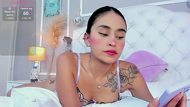 serena jeyms online show from October 1, 7:29 pm