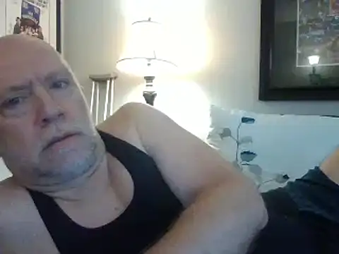 FLSexyGuy online show from April 21, 3:51 pm