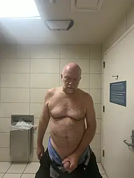 FLSexyGuy online show from April 27, 12:58 pm