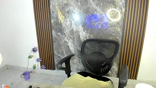 Snapshot of nicol_jone1 chatting on November 8, 11:08 pm nicol jone1 online show from November 8, 11:08 pm