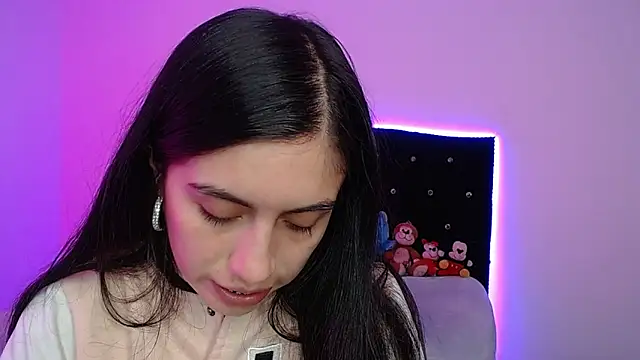 Snapshot of Bonny_Bonss chatting on June 13, 9:24 pm Bonny Bonss online show from June 13, 9:24 pm