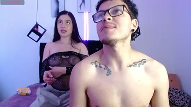 Bonny Bonss online show from March 28, 8:43 pm