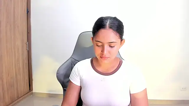 Isa squirt1 online show from March 1, 4:12 am