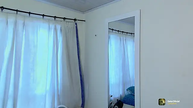 Snapshot of Chris_Maddox chatting on November 6, 6:34 pm Chris Maddox online show from November 6, 6:34 pm