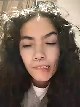 Snapshot of Emily_Saez1 chatting on December 10, 2:59 am Emily Saez1 online show from December 10, 2:59 am