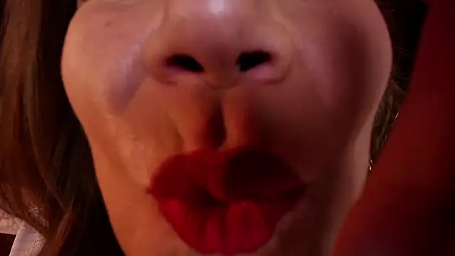 MelaniaKnauss online show from July 23, 7:32 pm