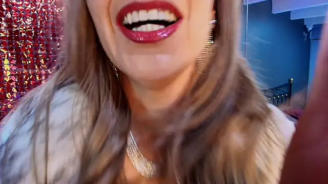 Snapshot of MelaniaKnauss chatting on September 23, 10:28 pm MelaniaKnauss online show from September 23, 10:28 pm