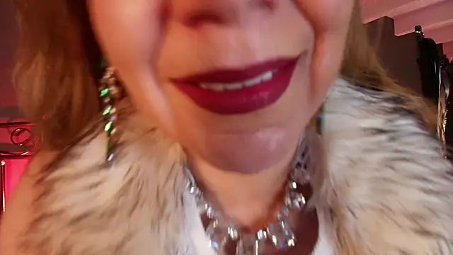 MelaniaKnauss online show from July 7, 7:50 pm