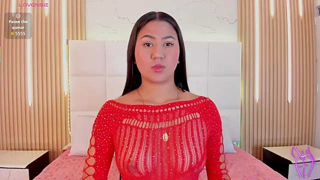 Iris Thompson  online show from March 15, 4:08 am