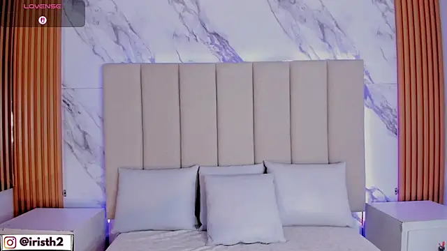 Iris Thompson  online show from February 8, 3:48 am