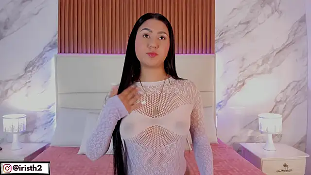 Iris Thompson  online show from April 12, 10:24 pm