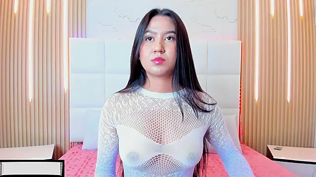 Iris Thompson  online show from November 6, 12:47 am