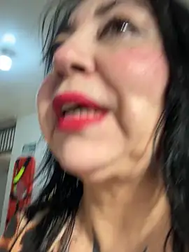 Snapshot of eva_sexx69 chatting on October 21, 12:04 pm eva sexx69 online show from October 21, 12:04 pm