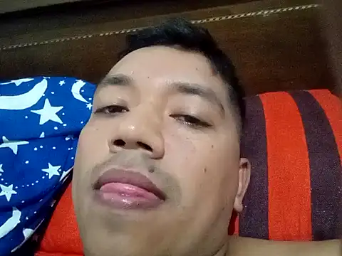 angelito0219 online show from December 2, 12:57 pm