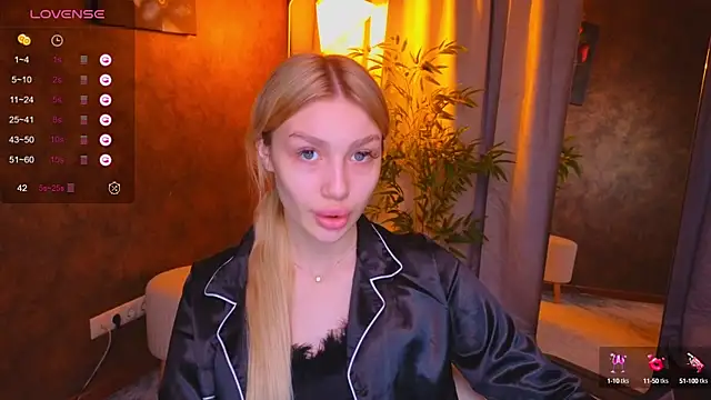 Ella Milla online show from January 27, 5:47 am