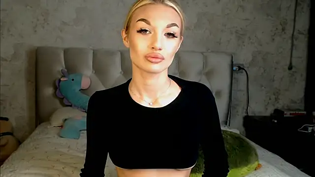 Ella Milla online show from March 26, 3:32 pm