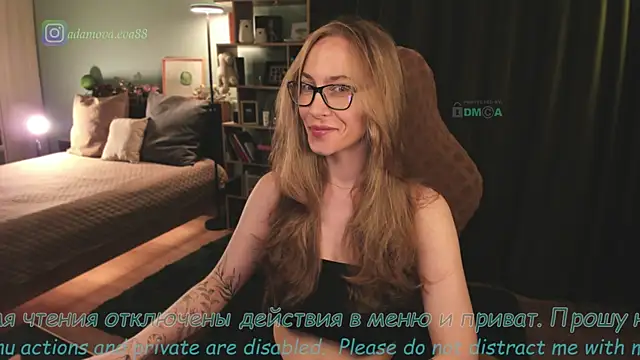 Snapshot of _Eva_Adama chatting on May 22, 8:29 pm Eva Adama online show from May 22, 8:29 pm