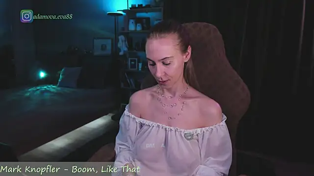 Snapshot of _Eva_Adama chatting on June 14, 2:35 am Eva Adama online show from June 14, 2:35 am