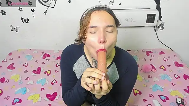 Snapshot of cutekat_ chatting on November 16, 5:12 am cutekat online show from November 16, 5:12 am