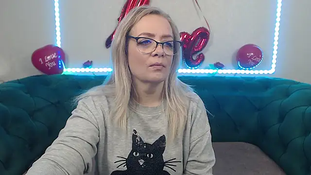 IvanaCharm online show from February 15, 4:24 am