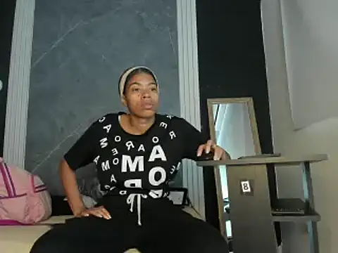 YummyDuooo online show from February 28, 12:52 pm
