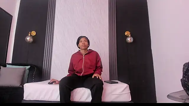 YummyDuooo online show from February 23, 10:49 am