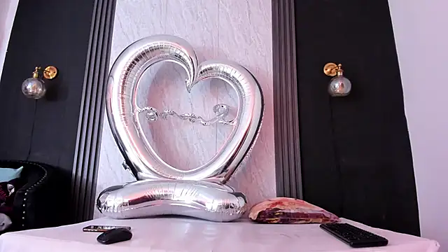 YummyDuooo online show from April 15, 11:05 am