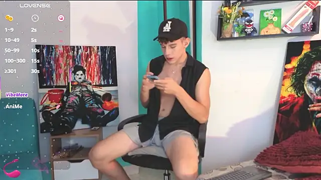 flowers18 online show from March 11, 10:15 pm