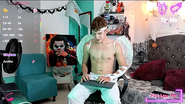 Snapshot of flowers18 chatting on October 27, 11:49 pm flowers18 online show from October 27, 11:49 pm