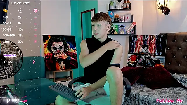 Snapshot of flowers18 chatting on November 28, 10:10 pm flowers18 online show from November 28, 10:10 pm