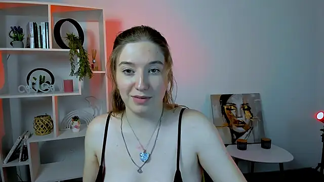 daisy candy online show from October 18, 10:45 pm