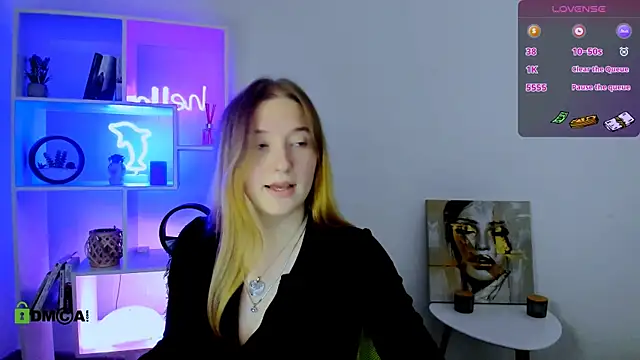 Snapshot of daisy_candy chatting on November 29, 8:20 pm daisy candy online show from November 29, 8:20 pm