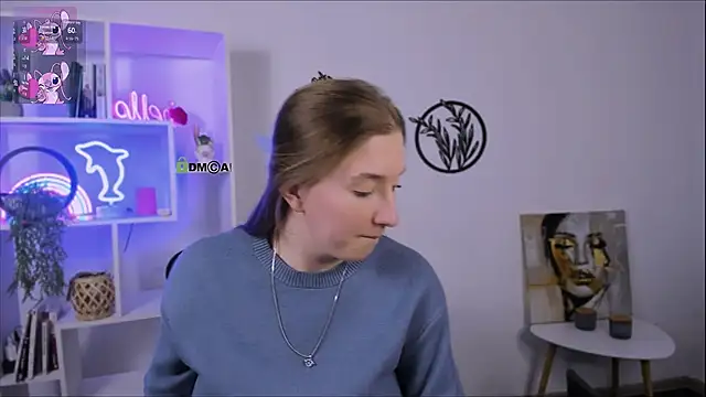 daisy candy online show from February 12, 2:22 am