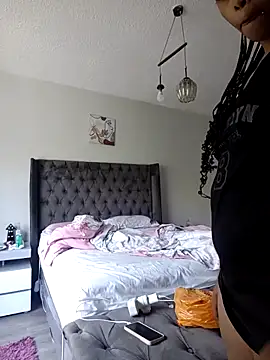 Drippincaty online show from October 13, 7:43 am