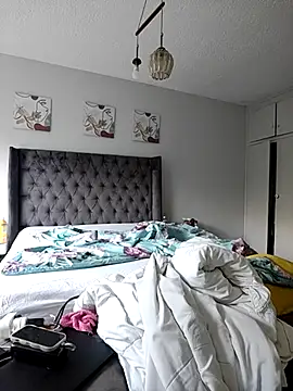 Drippincaty online show from December 5, 11:20 am