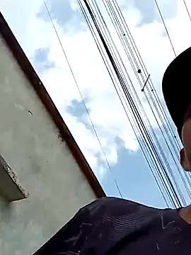 geroAguilar online show from September 25, 1:06 pm