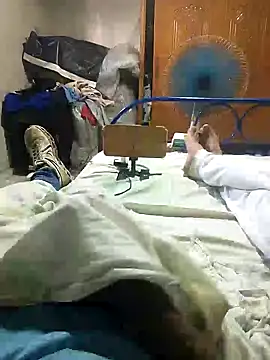 geroAguilar online show from February 1, 5:58 pm