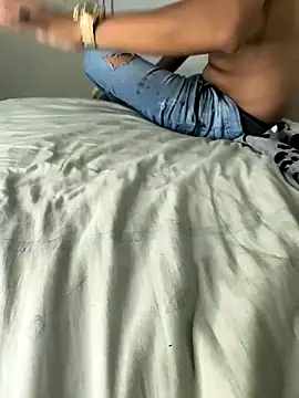 geroAguilar online show from April 2, 11:06 am