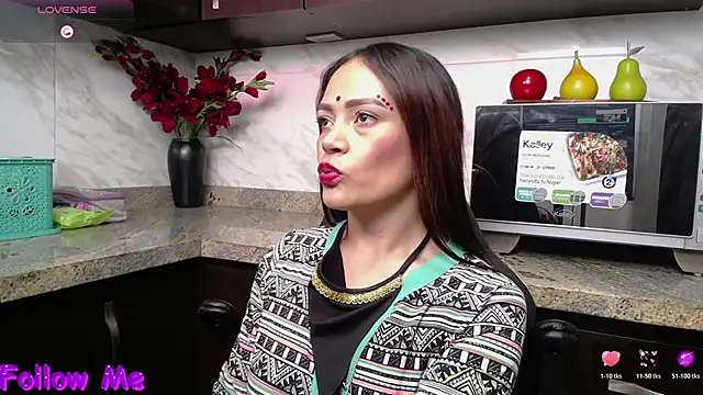 shantala krisha online show from February 4, 7:31 pm