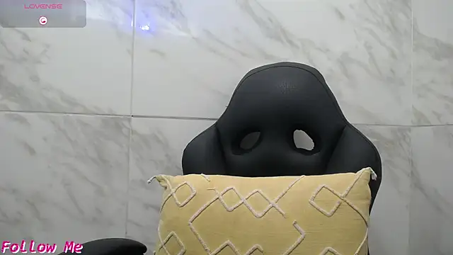 shantala krisha online show from December 19, 7:38 pm