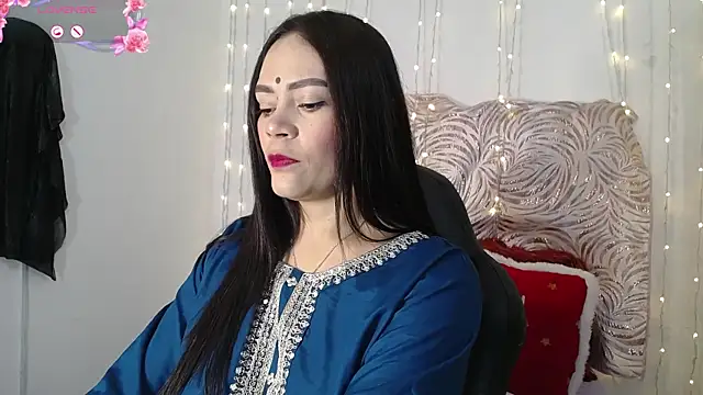 Snapshot of shantala_krisha chatting on July 10, 12:38 pm shantala krisha online show from July 10, 12:38 pm