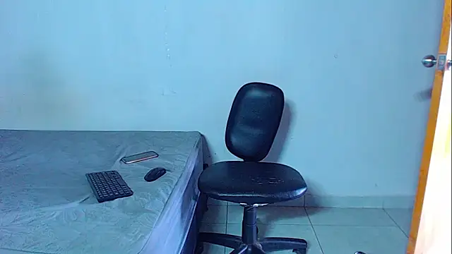 mikecoper 23 online show from April 3, 2:01 pm