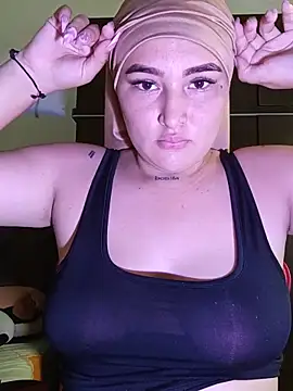 Celeste camila18 online show from May 31, 6:02 pm