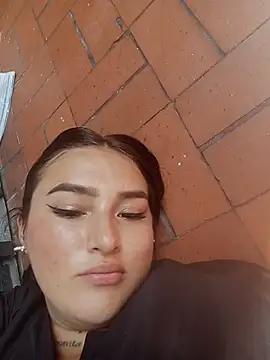 Celeste camila18 online show from July 18, 7:33 pm