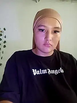 Celeste camila18 online show from October 25, 7:36 pm