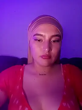 Celeste camila18 online show from April 10, 5:36 am